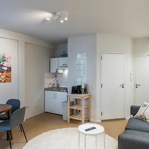 Japie - In The Heart Of Appartement